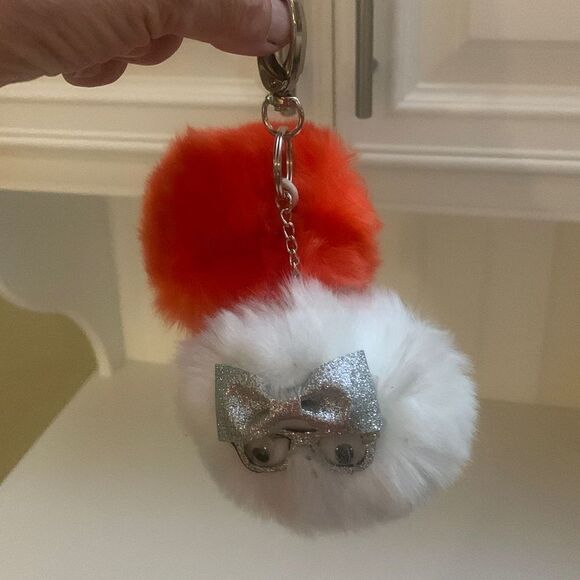 Fuzzy Keychain  - Picture 4 of 4